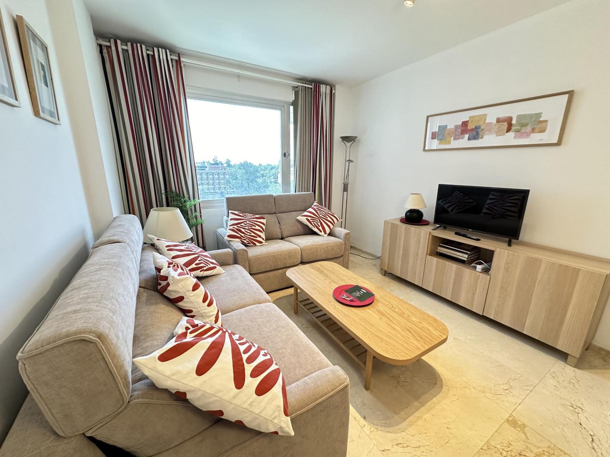 Estupendo Apartamento Junto A Plaza De Espana Sevilla Bagian luar foto